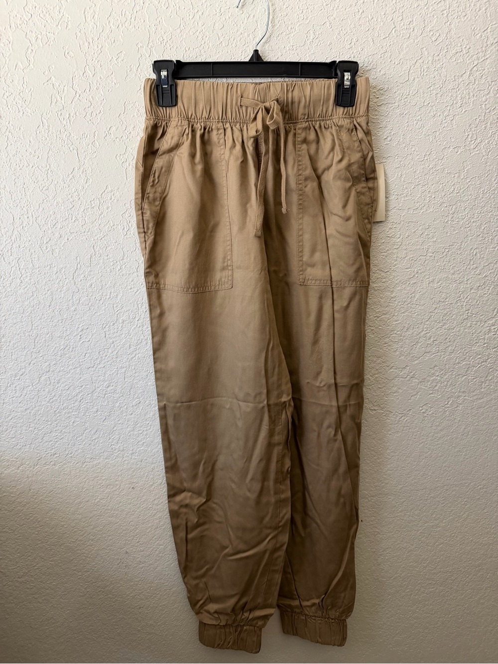 Universal Thread Women's Drawstring Jogger Pants - Tan
